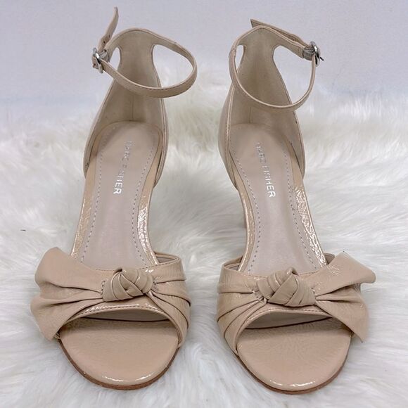 Marc Fisher | patent leather open toe heels 5.5 cream ,ankle strap, fron… - Picture 6 of 10